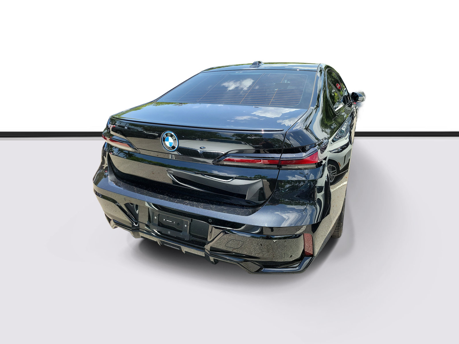 Used 2023 BMW i7 xDrive60 AWD/4WD image 4