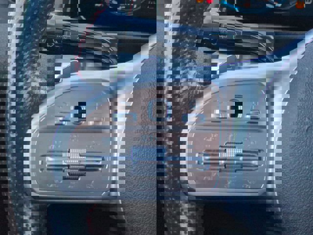 Used 2020 Mercedes-Benz GLB 250 w/ AMG Line image 25