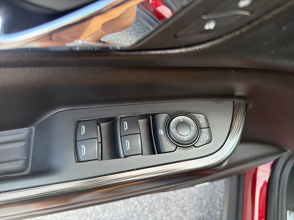 Used 2018 GMC Acadia SLT AWD/4WD image 12