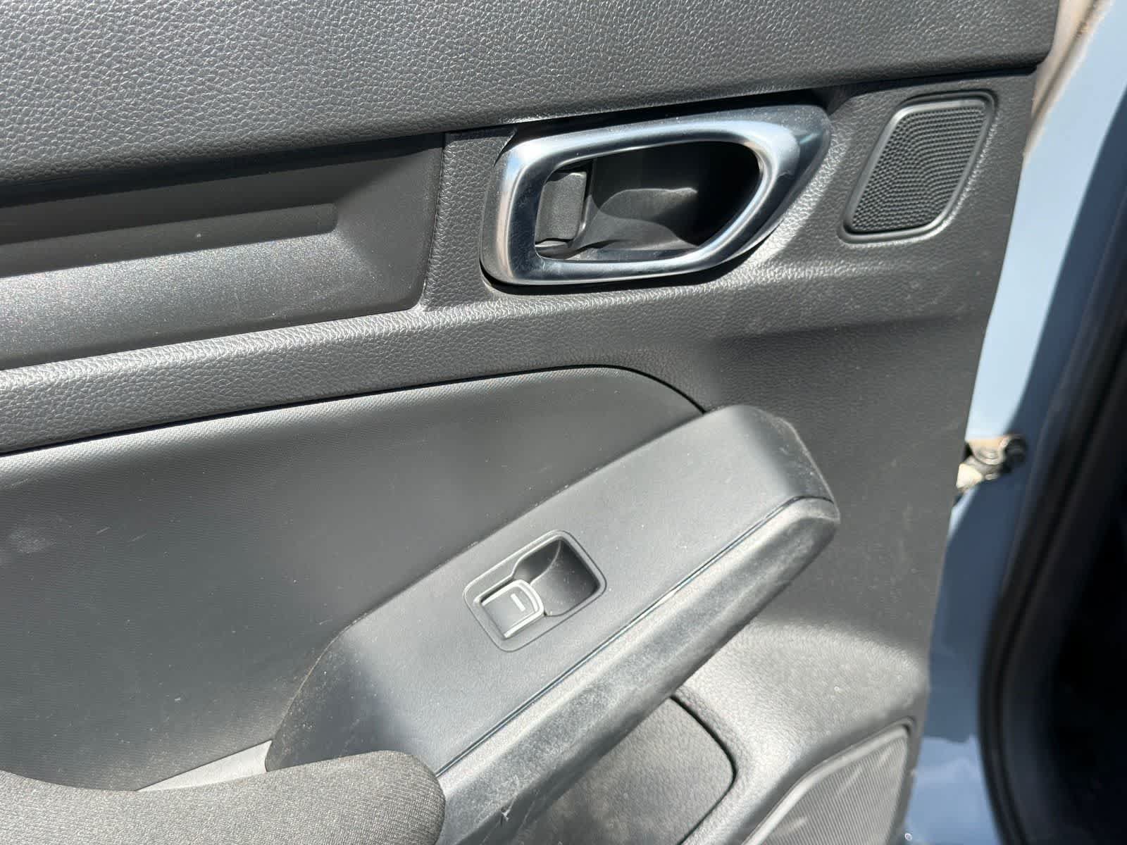 Used 2022 Honda Civic Sport image 11