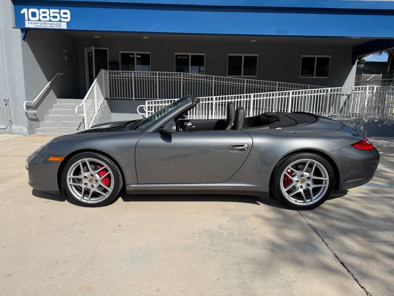 Used 2009 Porsche 911 Carrera 4S image 2