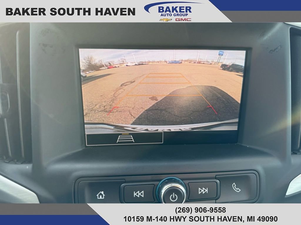 Used 2024 GMC Terrain SLE FWD image 22