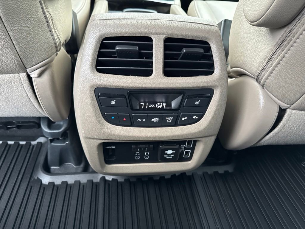 Used 2019 Honda Pilot Touring image 21