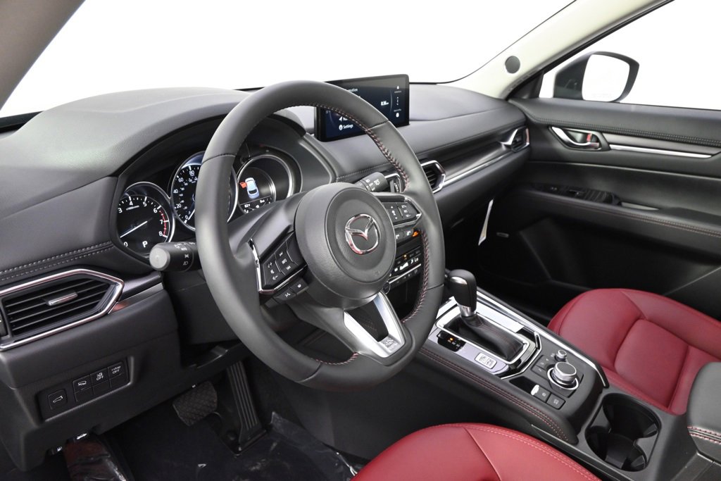New 2025 MAZDA CX-5 Carbon Edition image 11