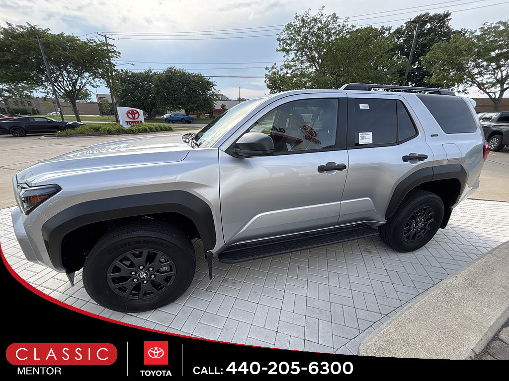 New 2026 Toyota 4Runner SR5 AWD/4WD image 4