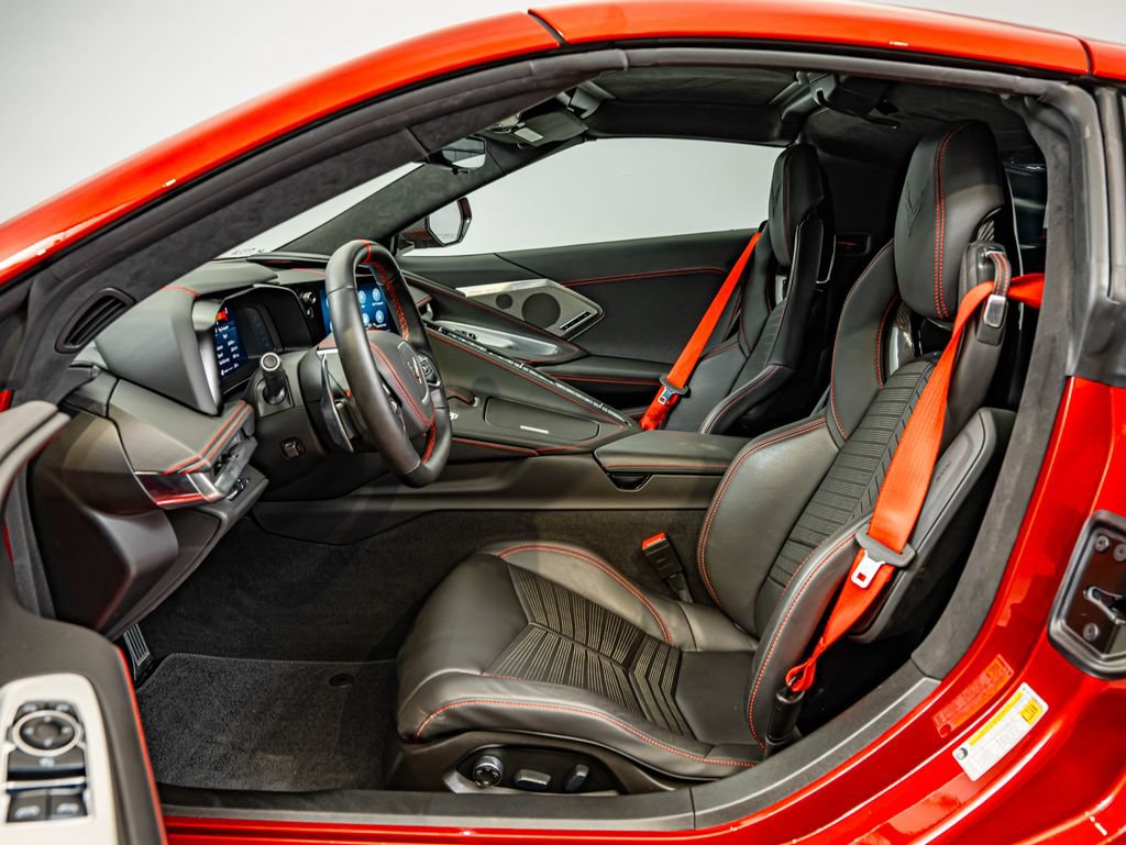 Used 2021 Chevrolet Corvette Stingray Premium Cpe w/ Z51 Performance Package RWD image 47