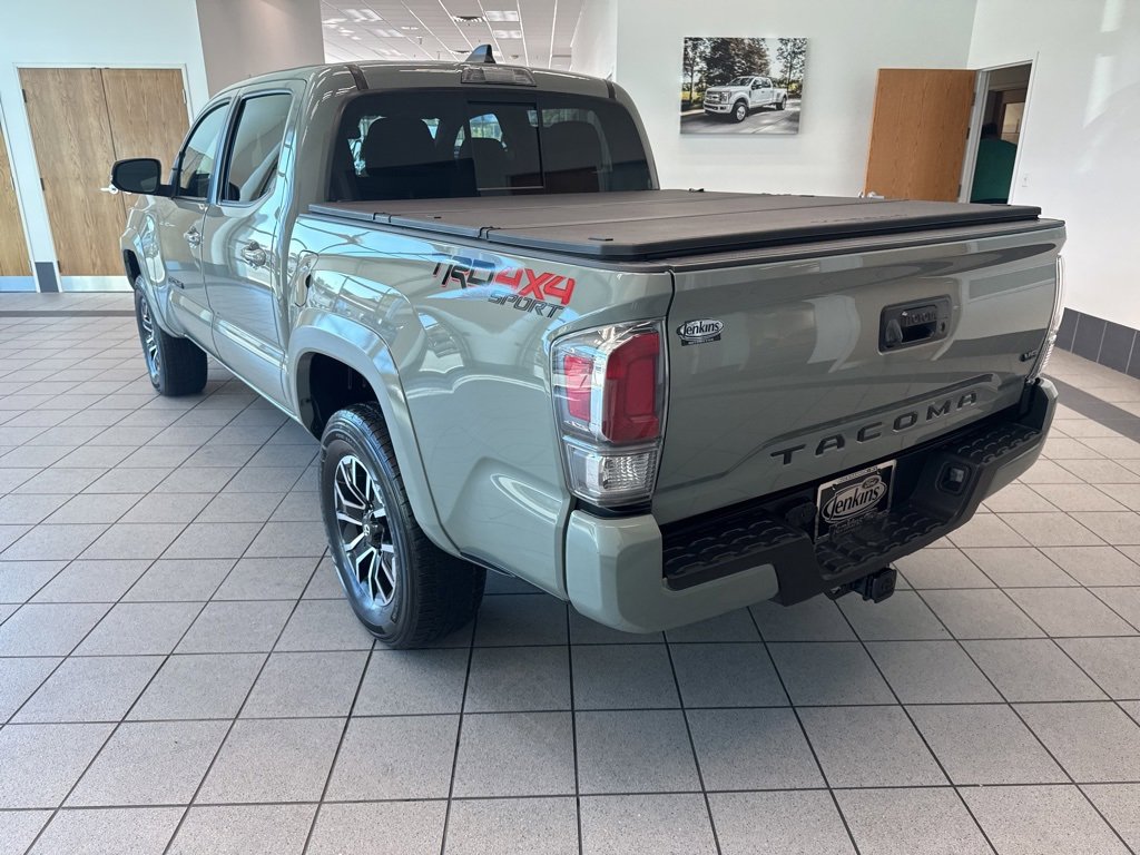 Used 2023 Toyota Tacoma TRD Sport image 15