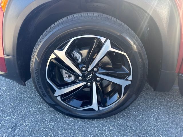 Used 2022 Chevrolet TrailBlazer RS w/ Sun and Liftgate Package image 26