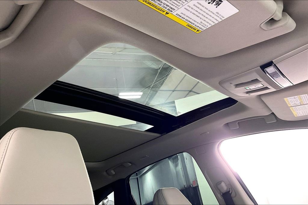 Certified 2025 Nissan Murano SL AWD/4WD image 22