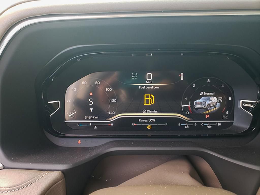 Used 2023 GMC Yukon Denali image 22