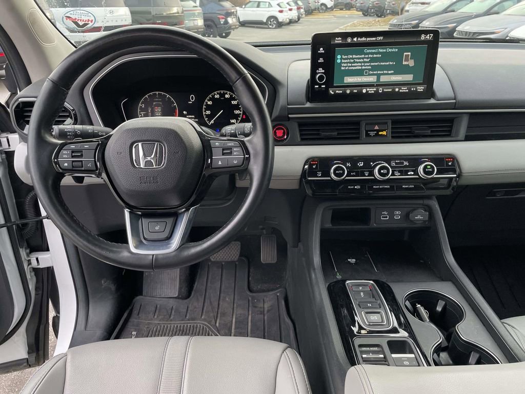 Used 2023 Honda Pilot EX-L image 4