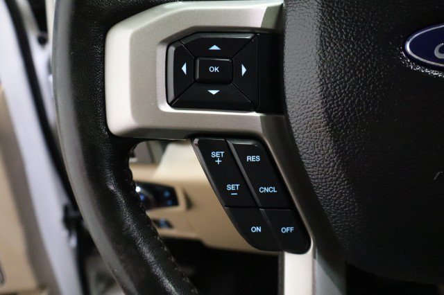 Used 2020 Ford F250 Lariat w/ Lariat Value Package AWD/4WD image 39