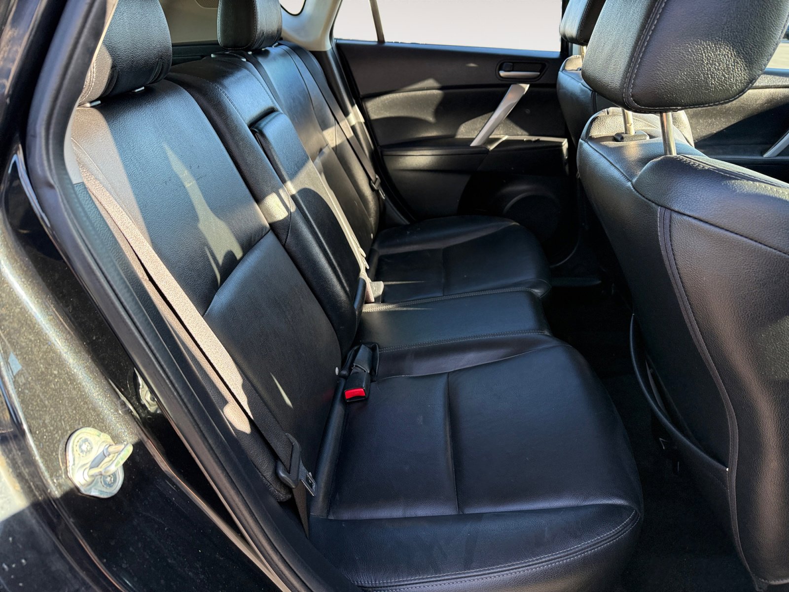 Used 2012 MAZDA MAZDA3 i Grand Touring image 18