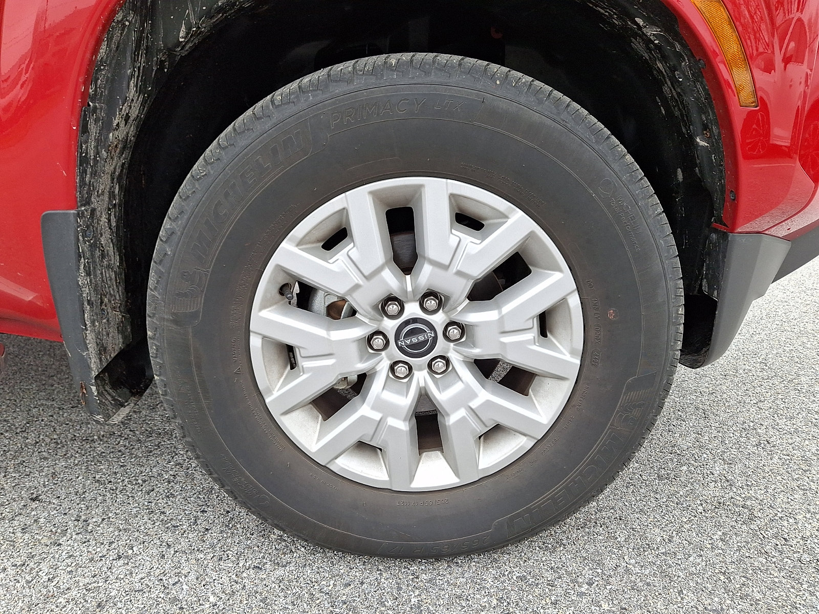 Used 2023 Nissan Frontier SV w/ SV Convenience Package image 9