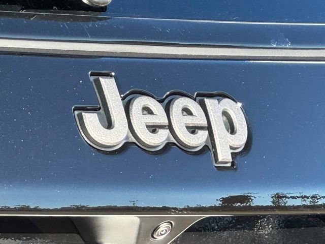 New 2026 Jeep Compass Latitude image 11
