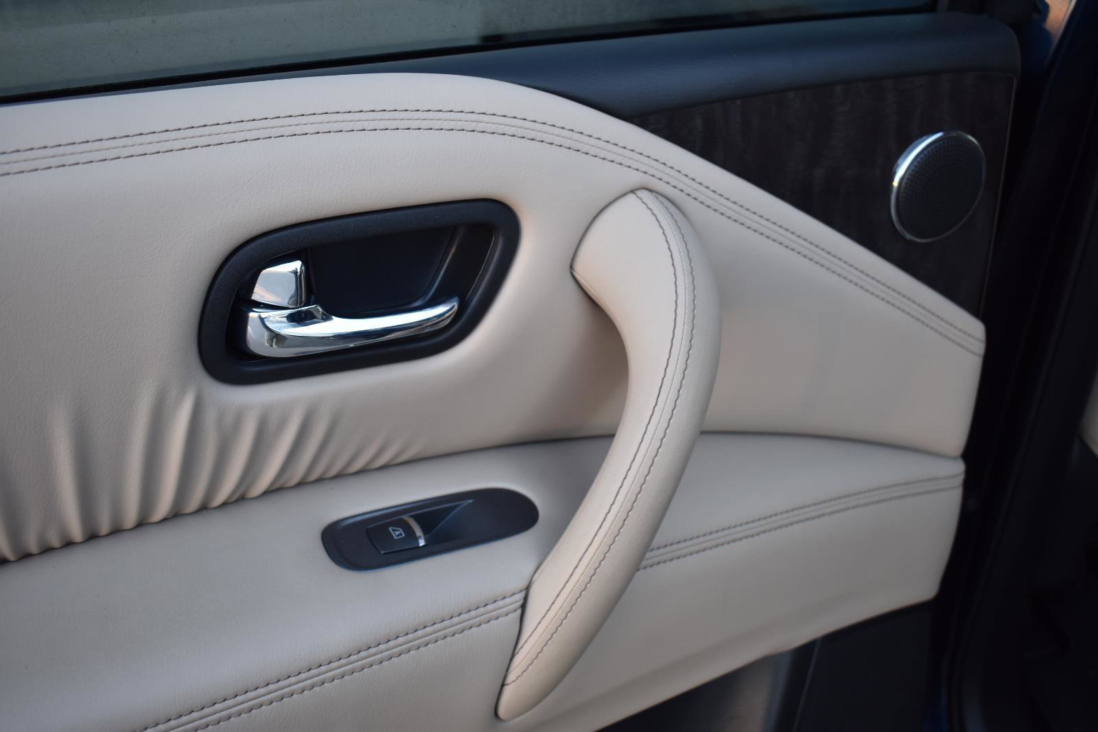 Certified 2024 Nissan Armada Platinum w/ Captain's Chairs Package image 38