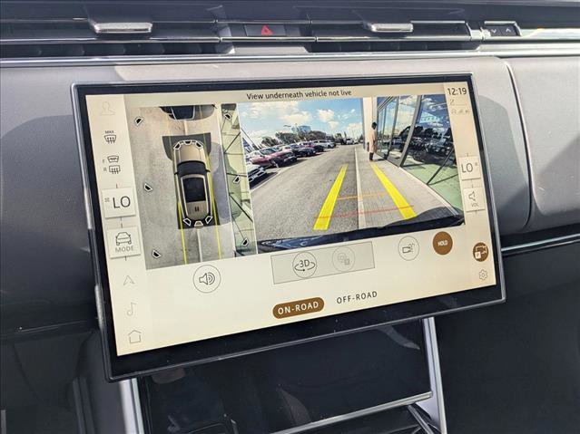 New 2026 Land Rover Range Rover Long Wheelbase SE image 13