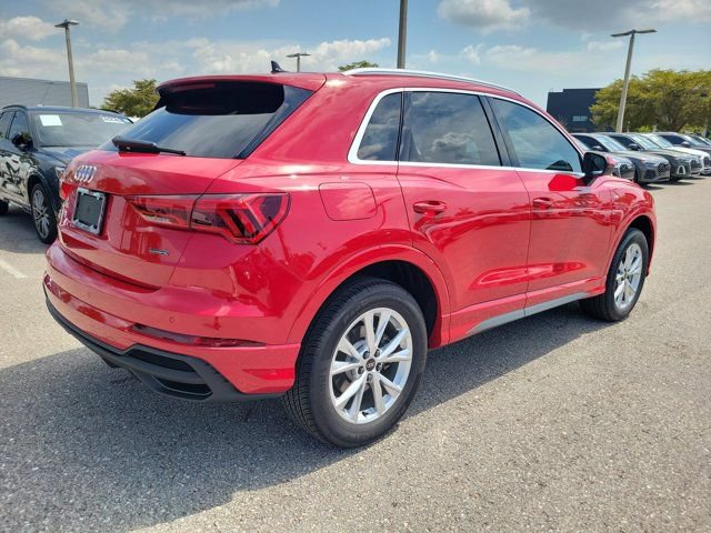 Certified 2025 Audi Q3 2.0T Premium Plus w/ Premium Plus Package AWD/4WD image 7