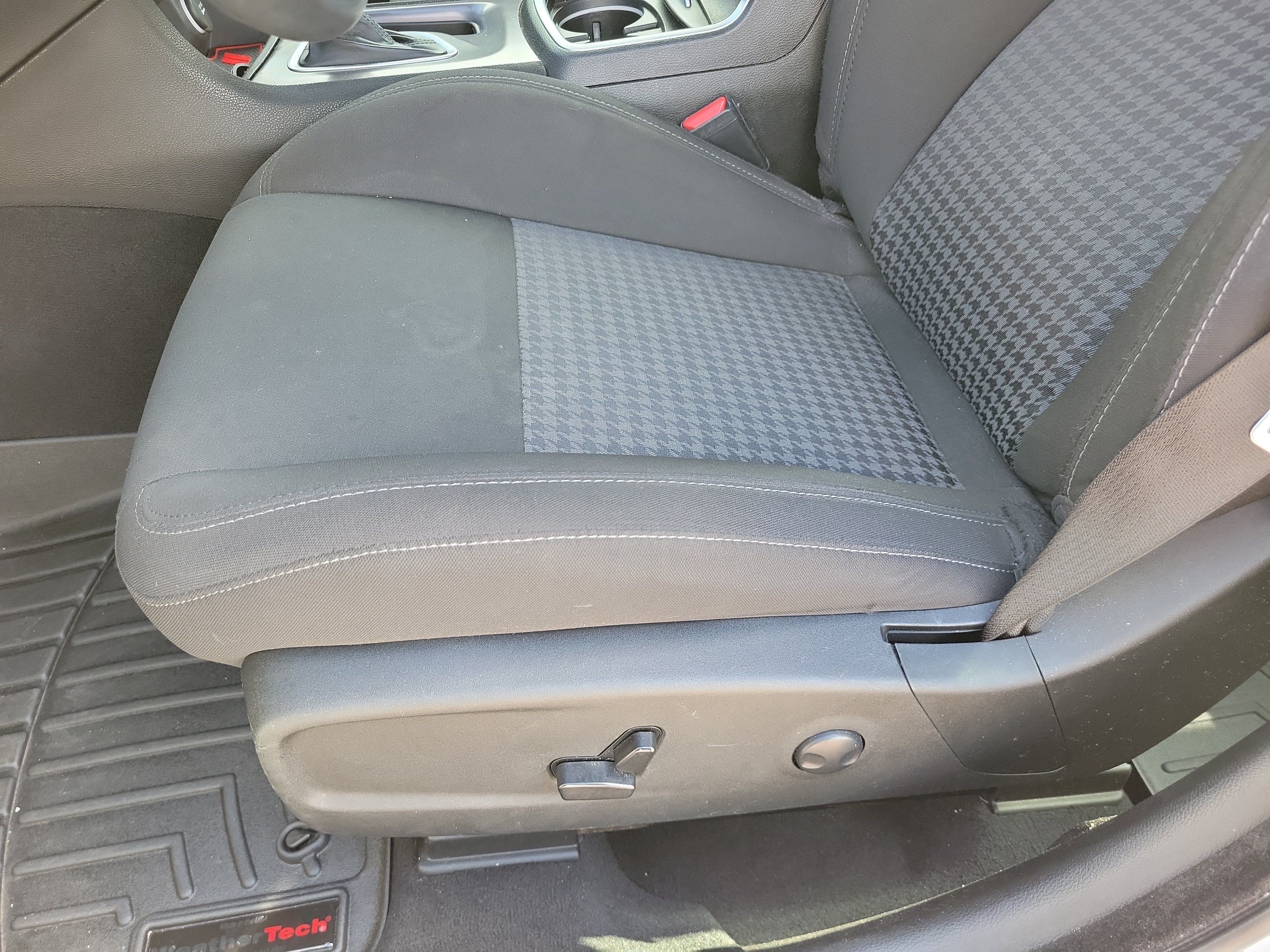 Used 2023 Dodge Charger GT RWD image 10