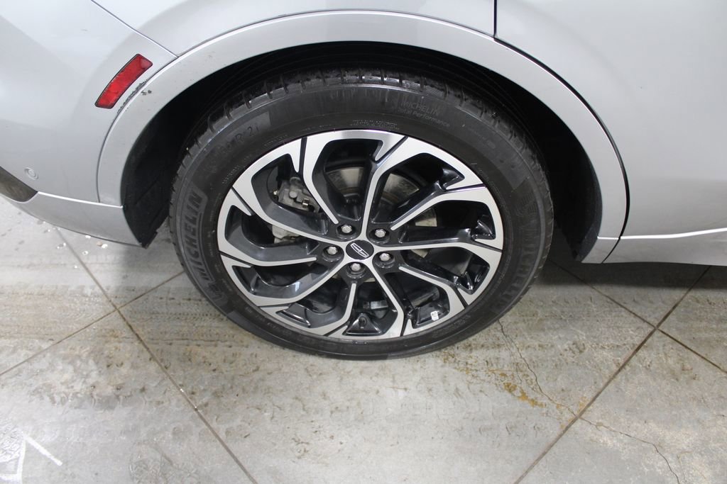 Used 2024 Lincoln Nautilus Reserve image 58