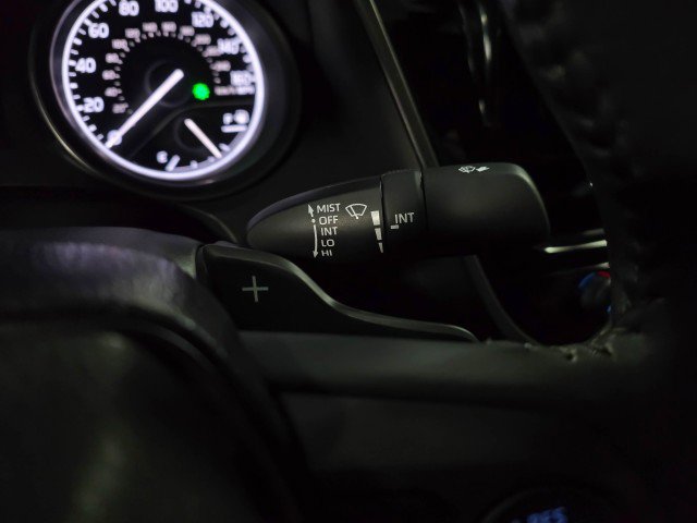 Used 2021 Toyota Camry SE w/ Carpet Mat Package (TMS) image 21