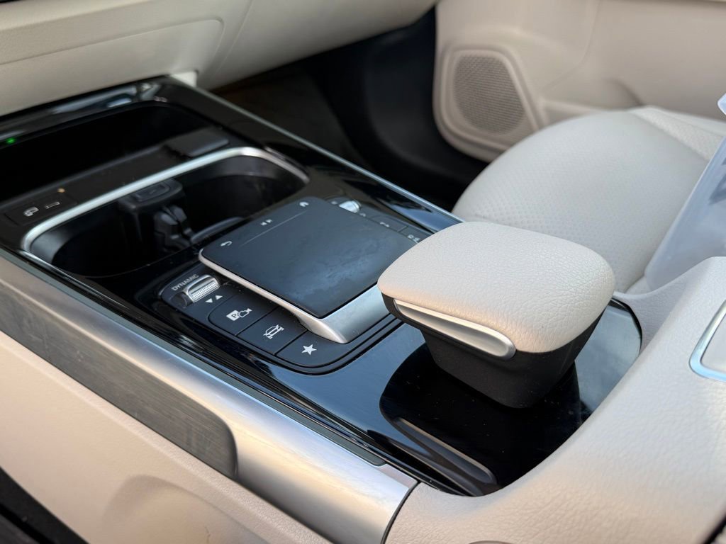 Used 2022 Mercedes-Benz GLB 250 4MATIC image 20