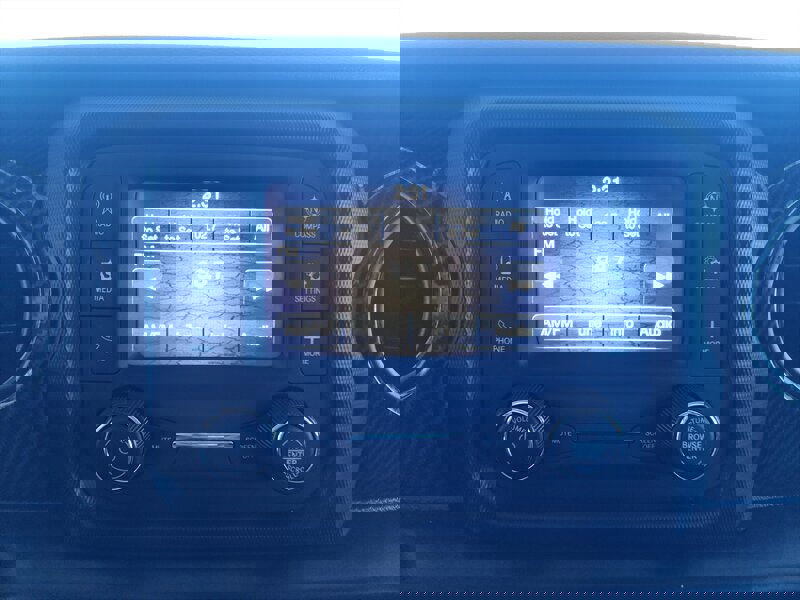 Used 2020 Jeep Wrangler Unlimited Sport image 38