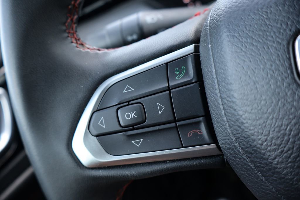 Used 2024 Jeep Compass Trailhawk image 25