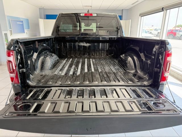 Used 2022 RAM 1500 Laramie w/ Sport Appearance Package image 8