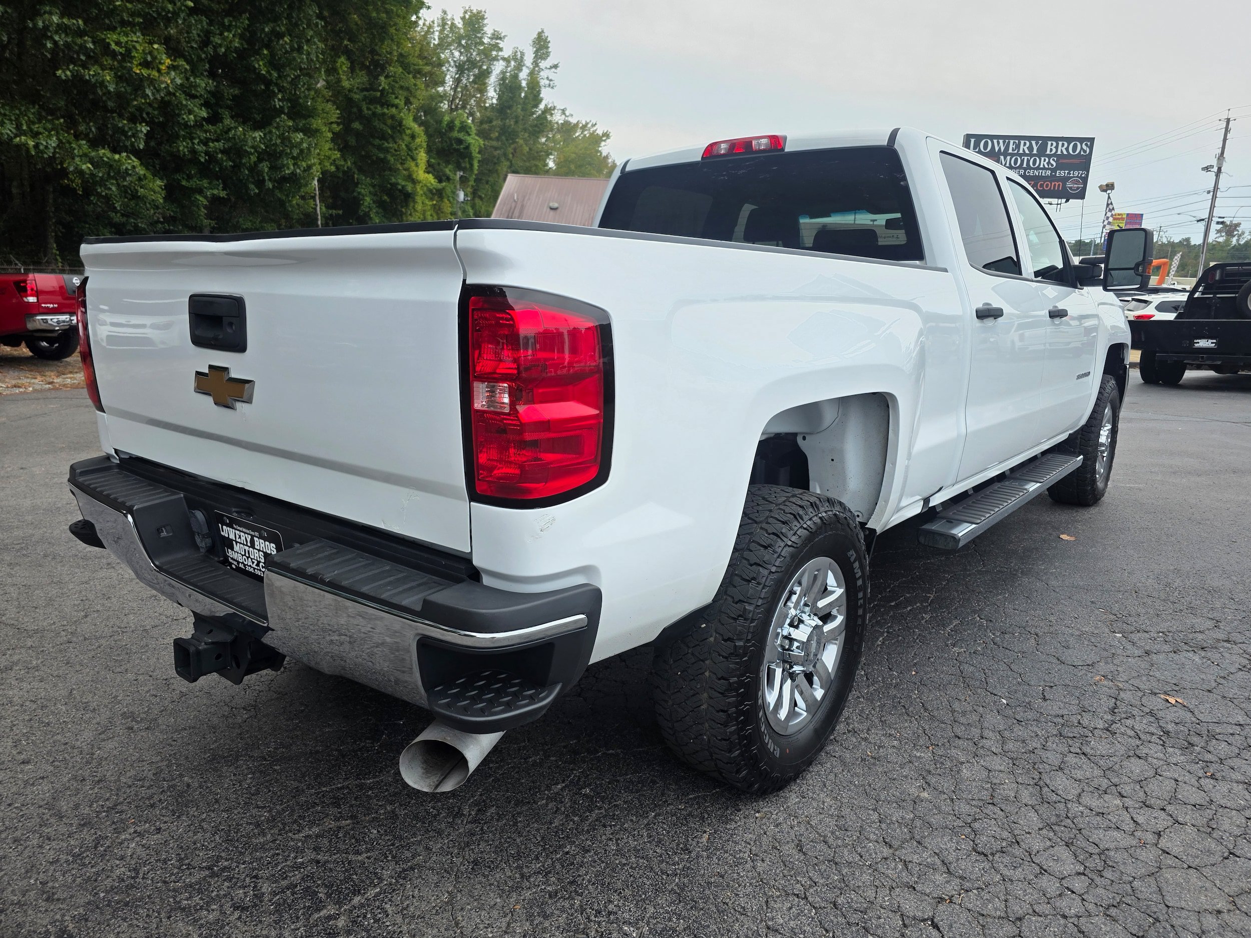 Used 2019 Chevrolet Silverado 3500 W/T AWD/4WD image 4