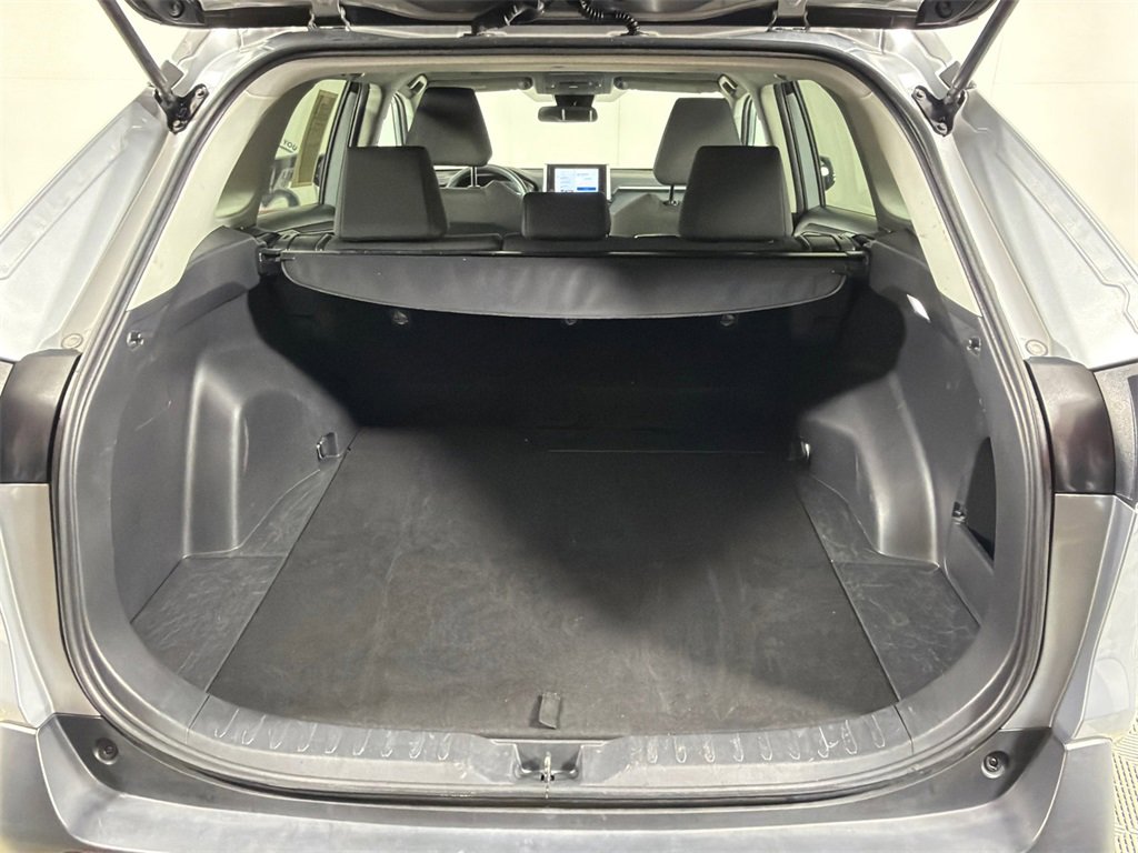 Used 2024 Toyota RAV4 XLE image 18