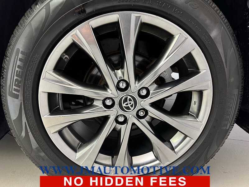 Used 2017 Toyota RAV4 Limited w/ Advanced Technology Package AWD/4WD image 9