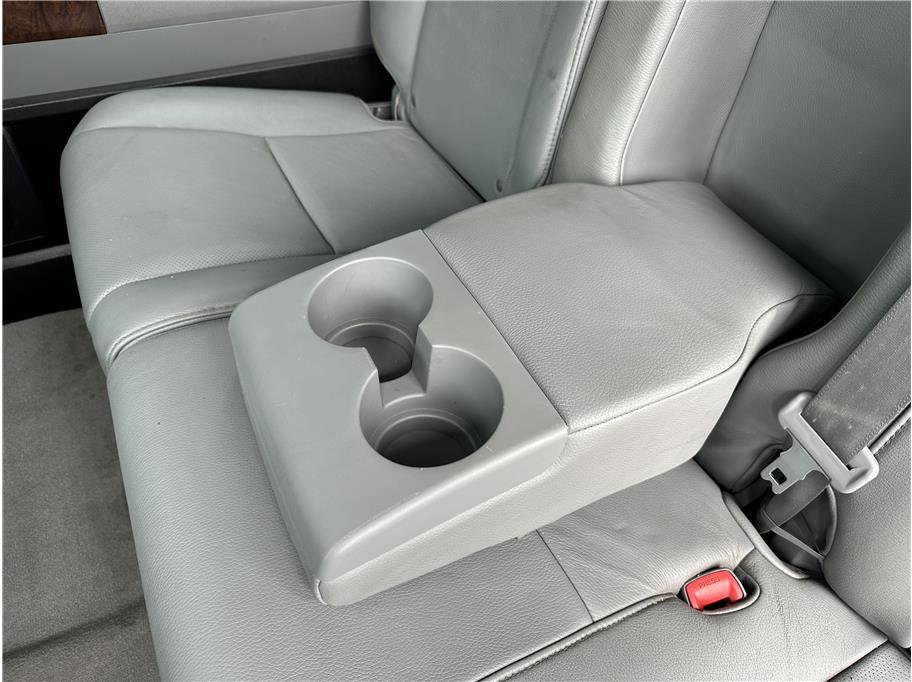 Used 2010 Toyota Tundra Limited AWD/4WD image 17