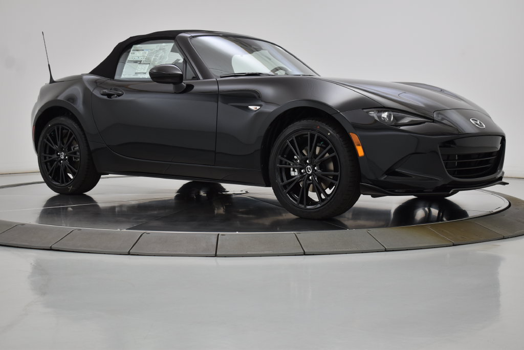 New 2026 MAZDA MX-5 Miata Club w/ Weather Package RWD image 11