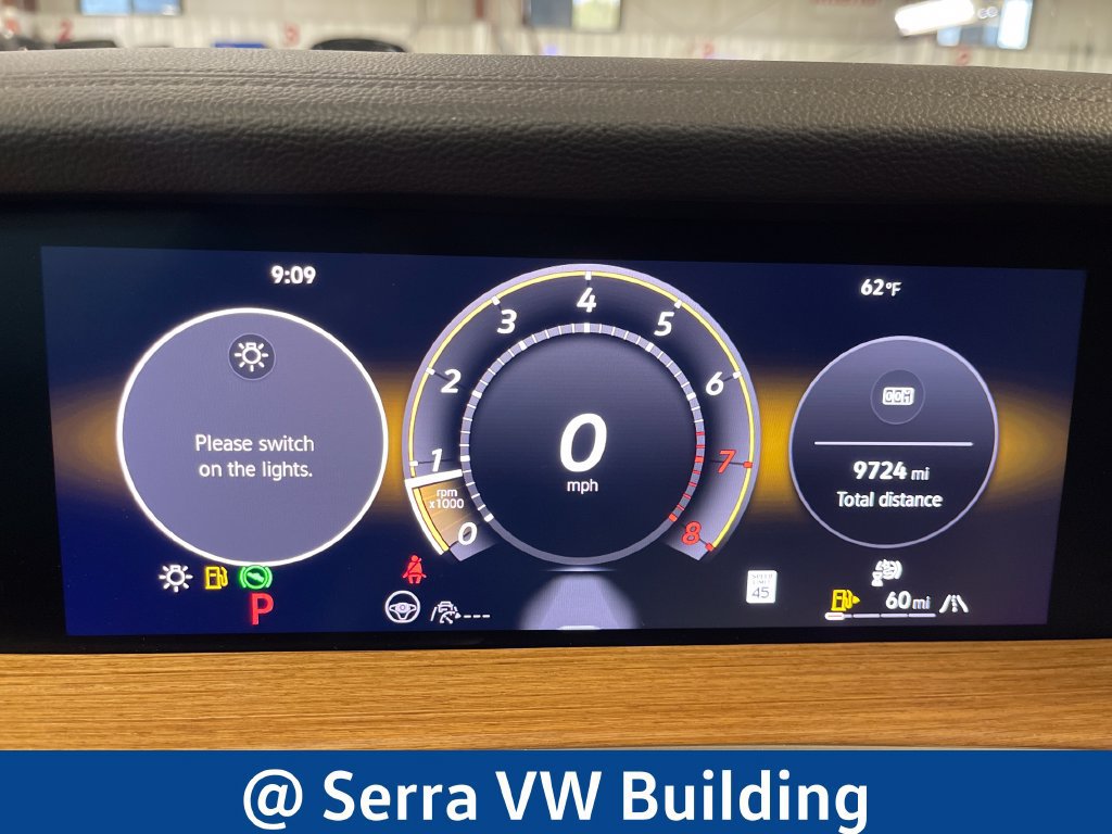 Used 2025 Volkswagen Tiguan SEL R-Line AWD/4WD image 25