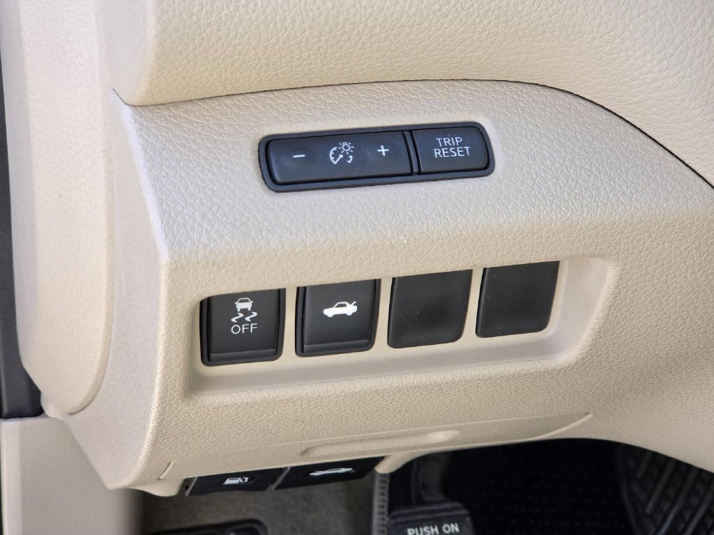 Used 2014 Nissan Altima 2.5 S FWD image 18