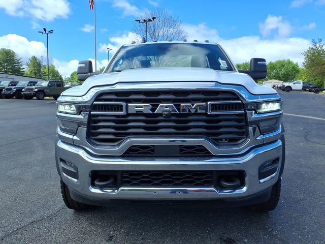 New 2026 RAM 5500 Tradesman w/ Chrome Appearance Group AWD/4WD image 2