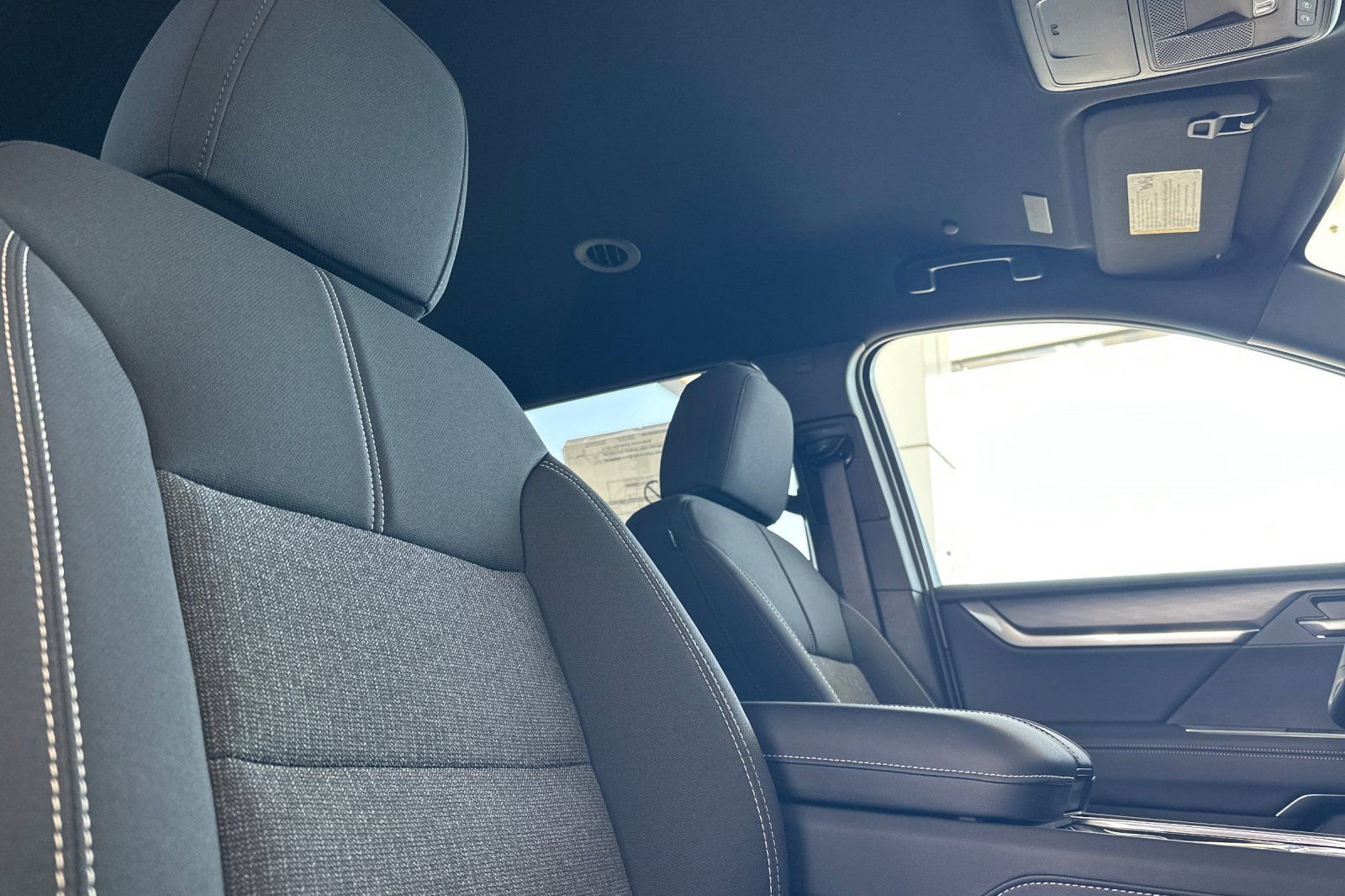 New 2026 GMC Acadia Elevation AWD/4WD image 17