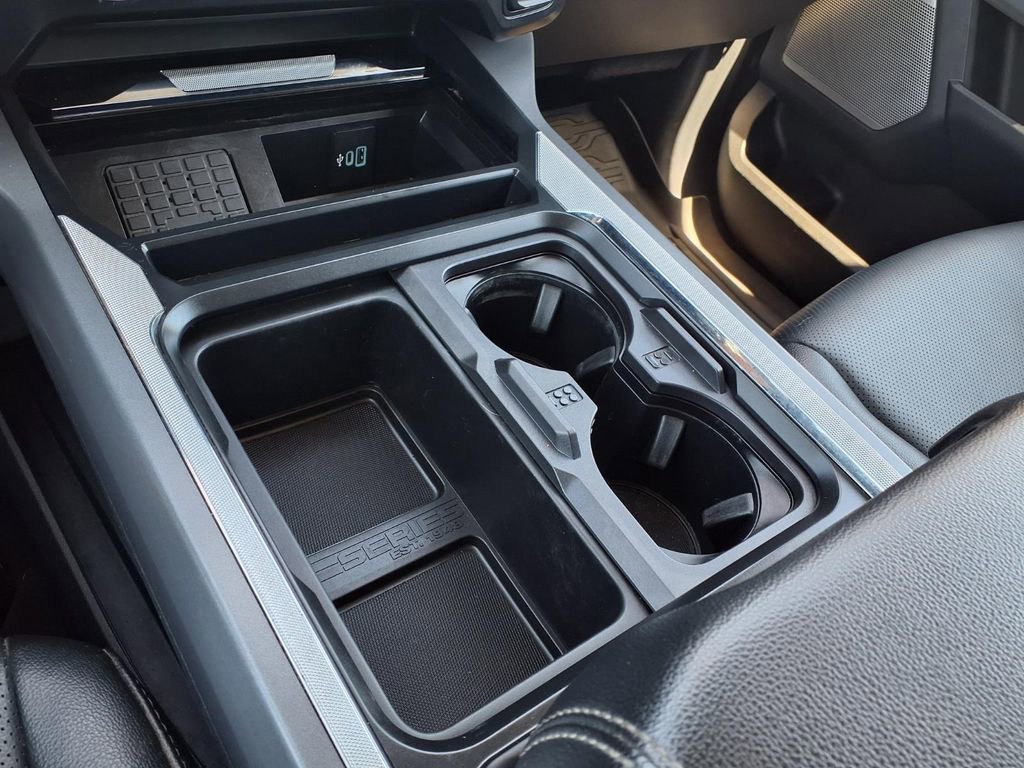 Used 2024 Ford F450 Lariat w/ Camper Package image 30