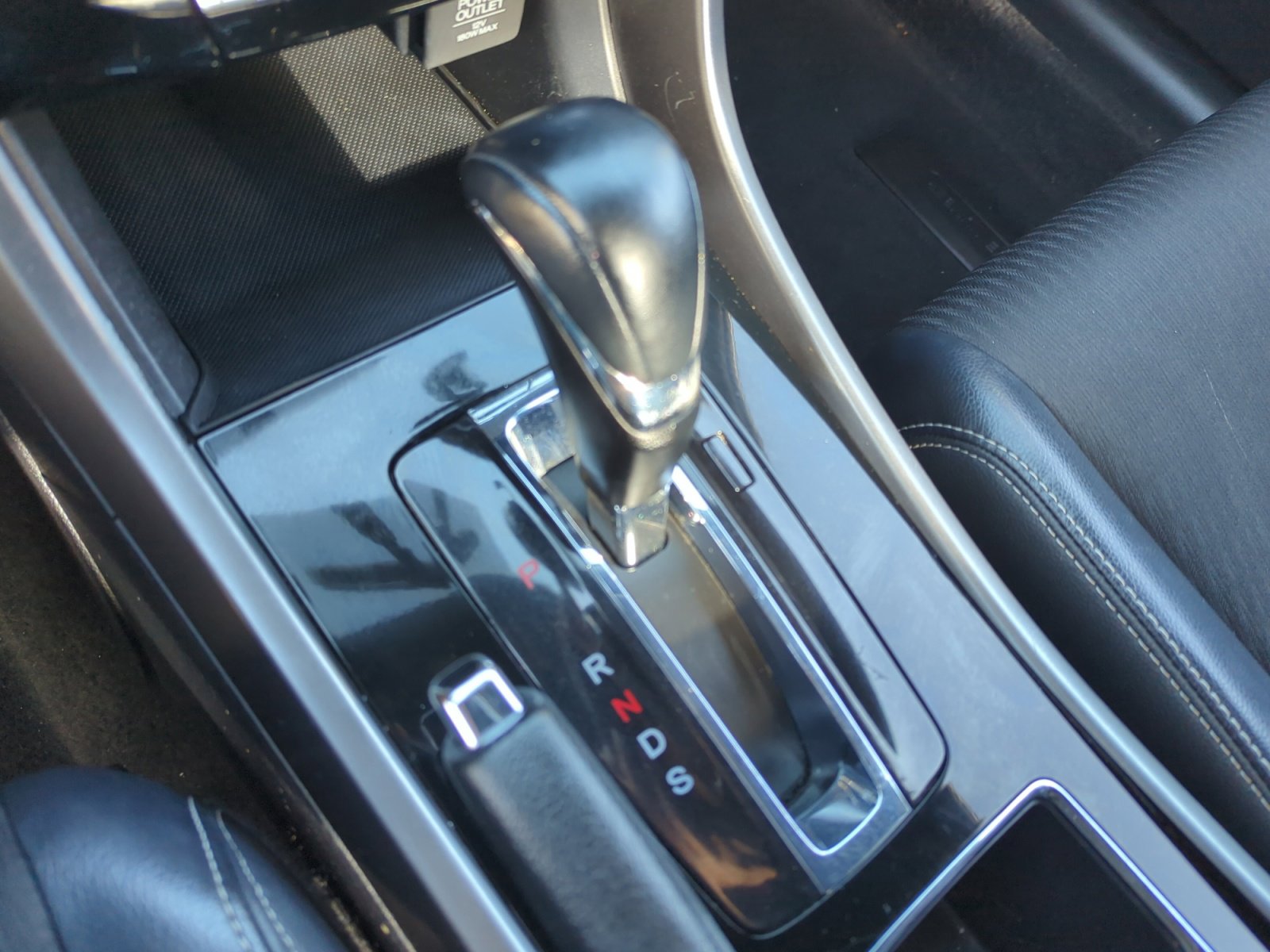 Used 2017 Honda Accord Sport image 15