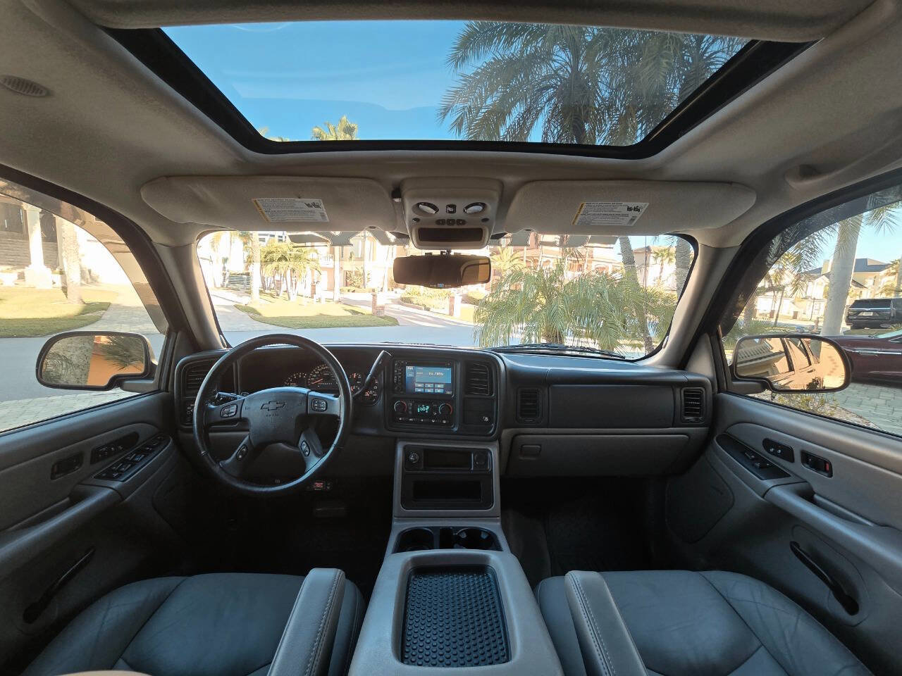Used 2006 Chevrolet Avalanche Z66 w/ Sun And Sound Package image 13