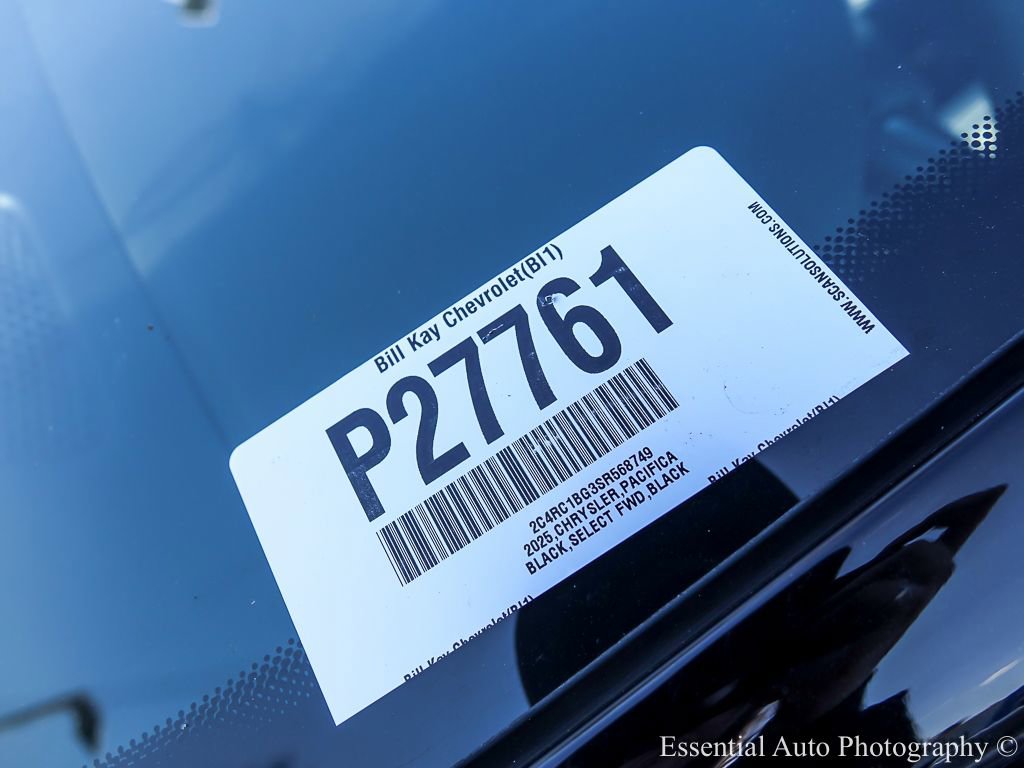 Used 2025 Chrysler Pacifica Select FWD image 31
