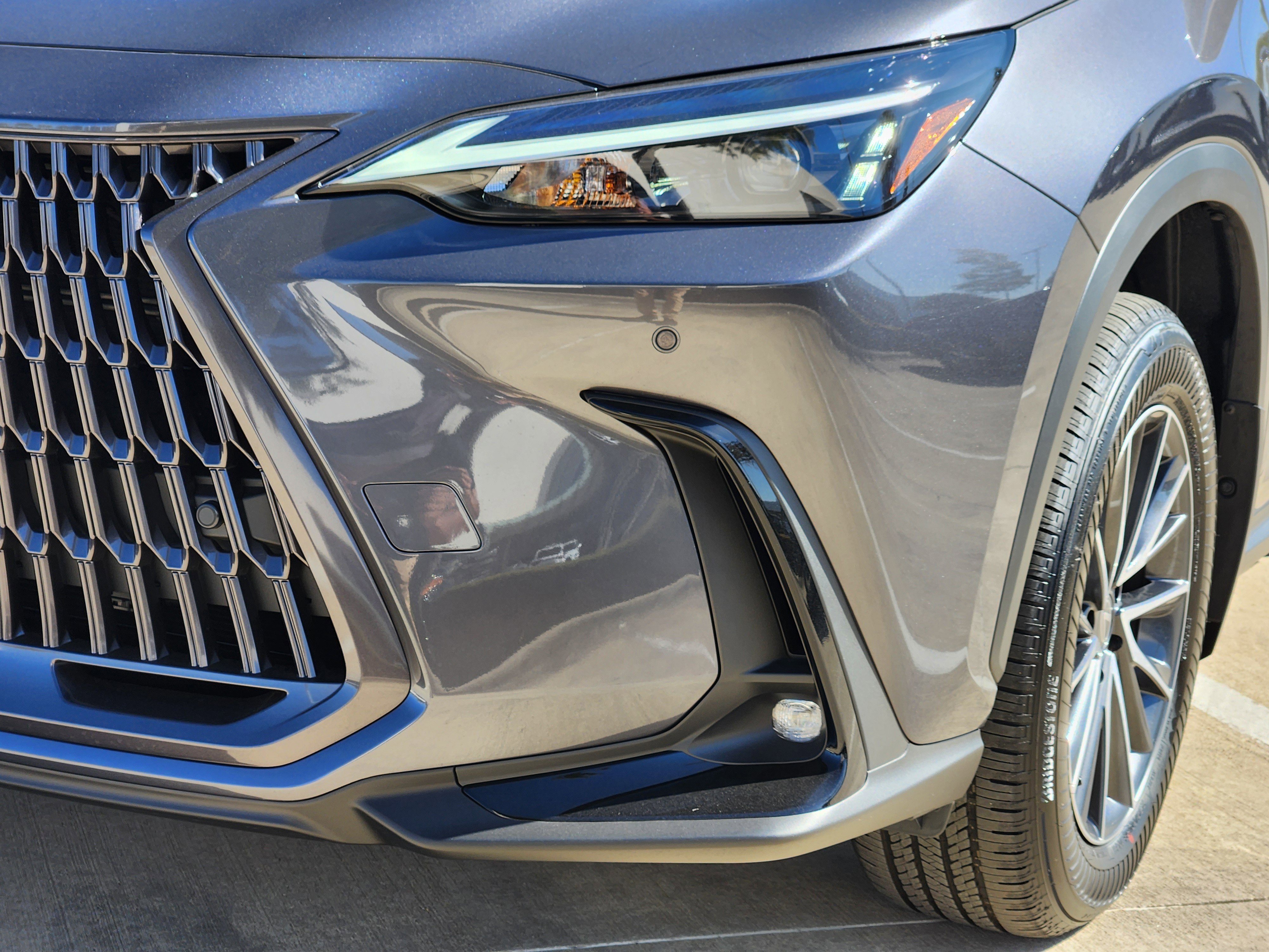 New 2026 Lexus NX 450h+ AWD w/ Luxury Package image 5