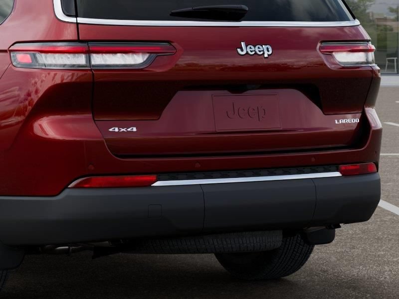 New 2026 Jeep Grand Cherokee L 4WD image 13