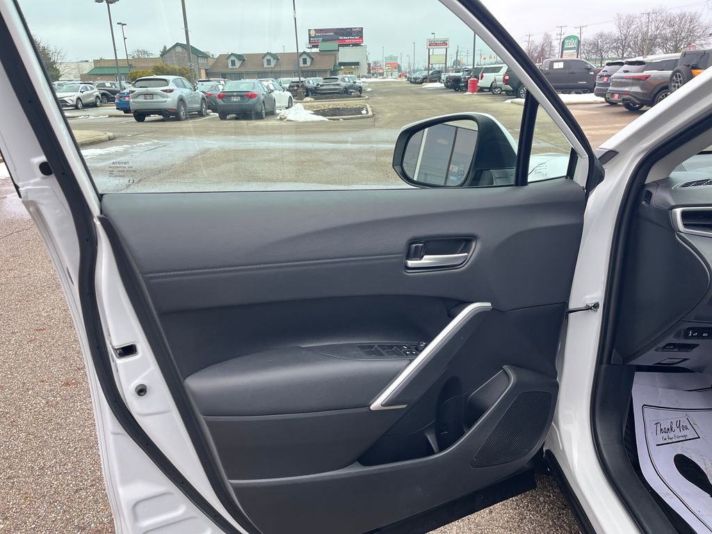 Certified 2023 Toyota Corolla Cross XLE w/ Convenience Package image 10