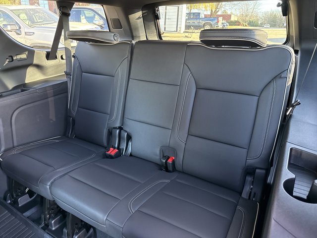 New 2026 GMC Yukon XL Elevation w/ LPO, Floor Liner Package image 7