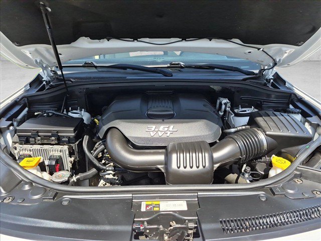 Used 2014 Jeep Grand Cherokee Limited RWD image 25