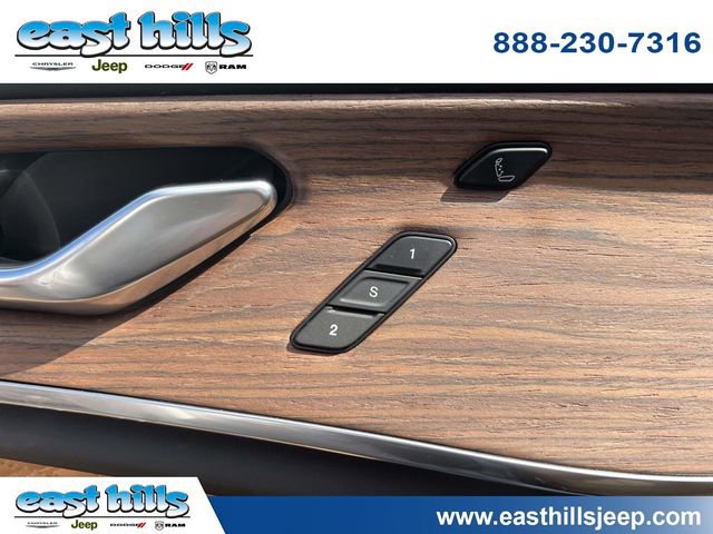 Certified 2024 Jeep Grand Cherokee Summit w/ Luxury Tech Group V image 22