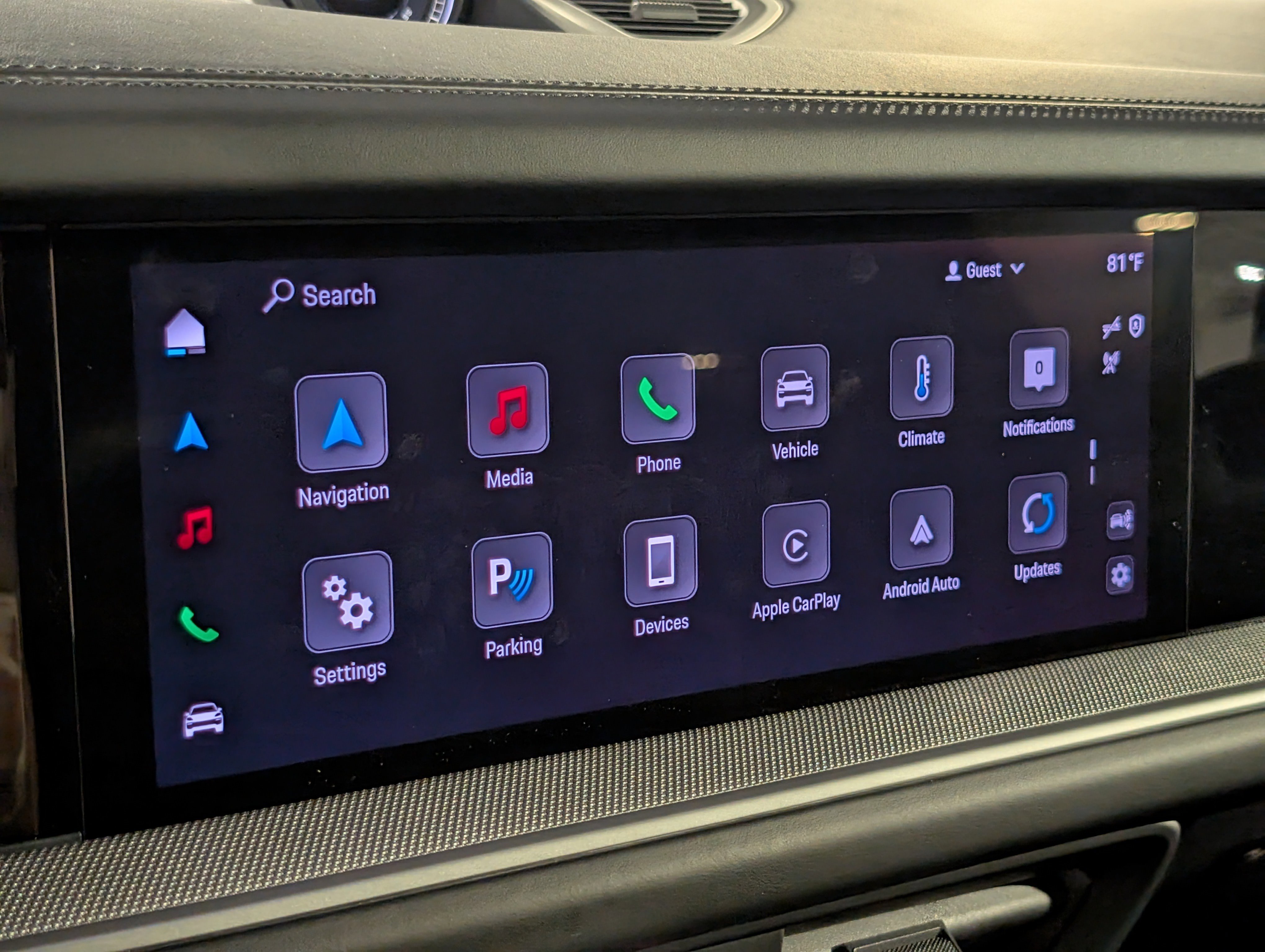 Certified 2025 Porsche Cayenne S image 35