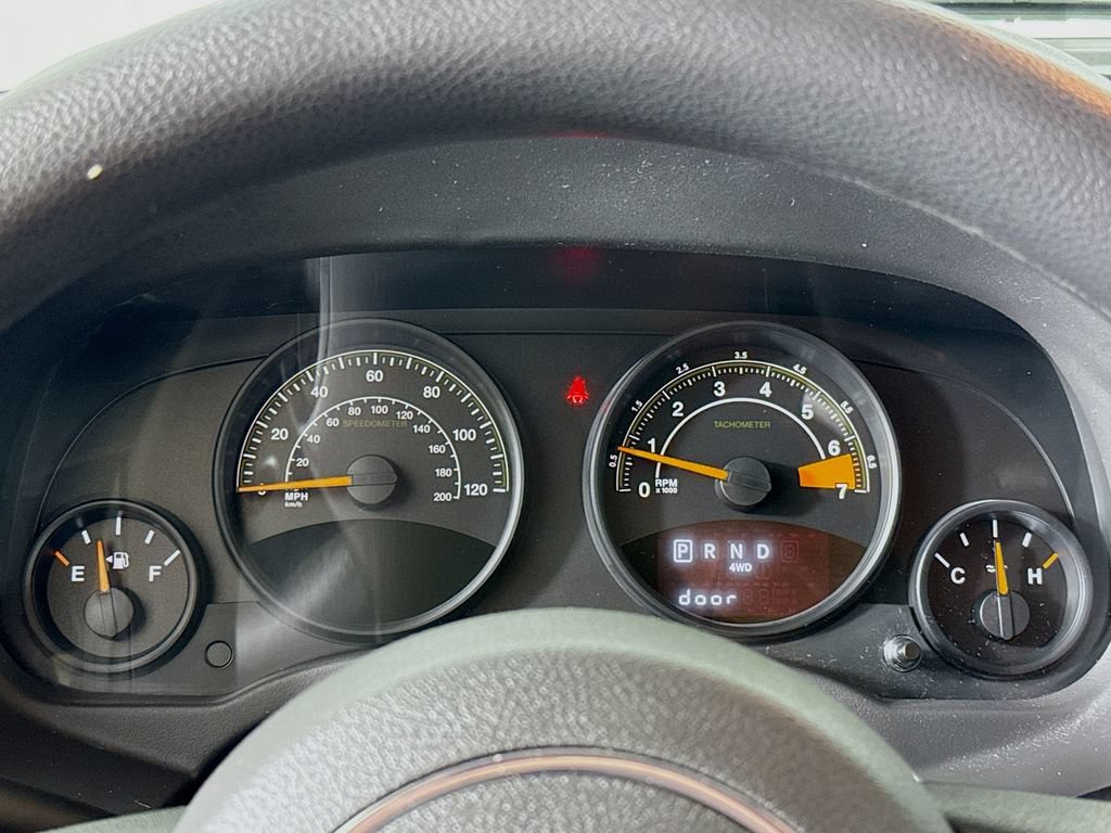 Used 2016 Jeep Patriot Sport w/ Power Value Group AWD/4WD image 13